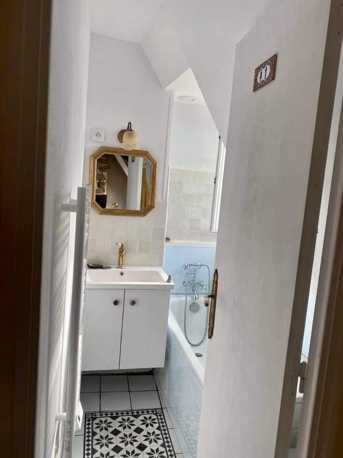 Bienvenue A Indra Leilighet Vannes Eksteriør bilde